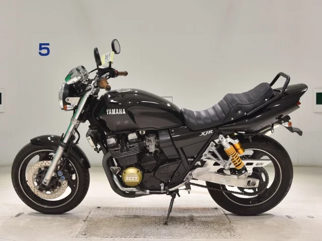Yamaha XJR400R-3  с аукциона в Японии