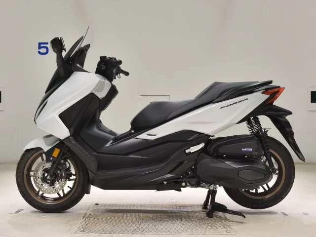 Honda FORZA -6  с аукциона в Японии