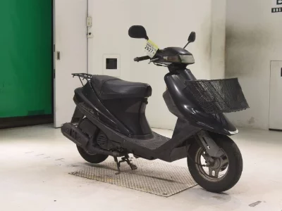 Suzuki ADDRESS V100