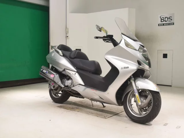 Honda SILVERWING600  с аукциона в Японии