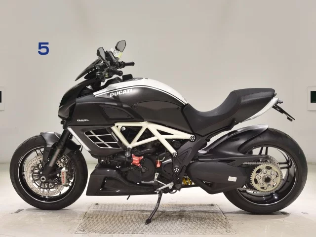 Ducati DUCATI  DIAVEL AMG  с аукциона в Японии