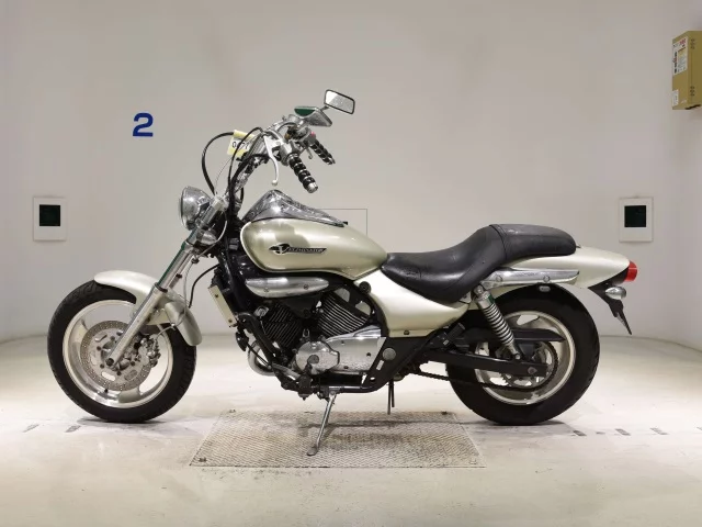 Kawasaki ELIMINATOR 250V  с аукциона в Японии
