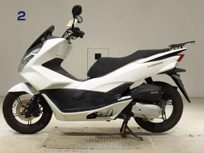 Honda PCX125-2
