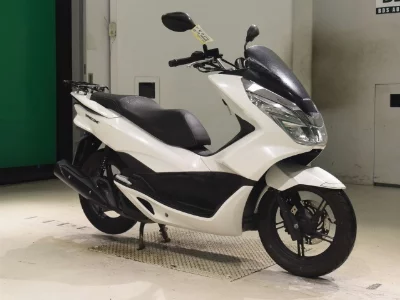 Honda PCX125-2