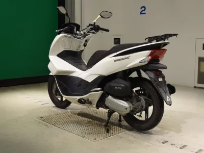 Honda PCX125-2