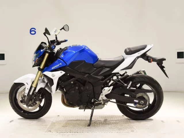 Suzuki GSR750A  с аукциона в Японии