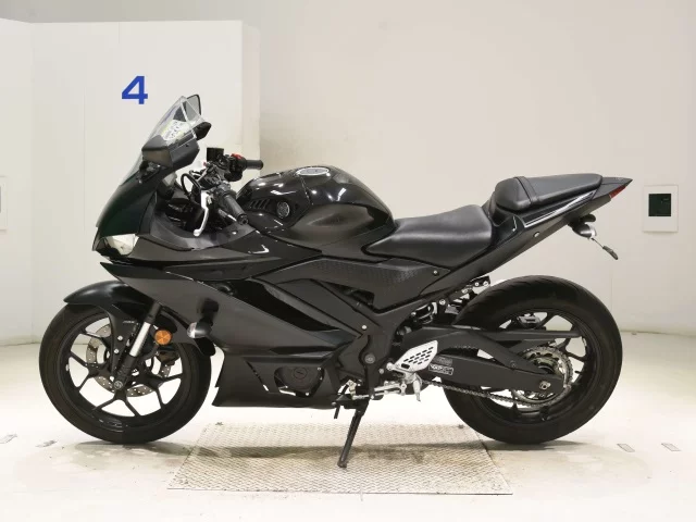 Yamaha YZF-R25A  с аукциона в Японии