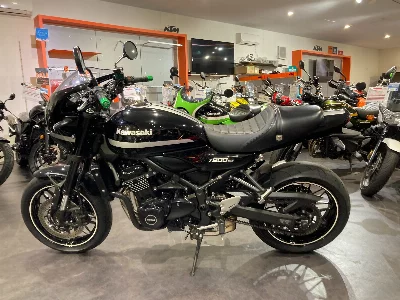 Kawasaki Z900RS CAFE