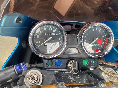 Kawasaki ZRX1100