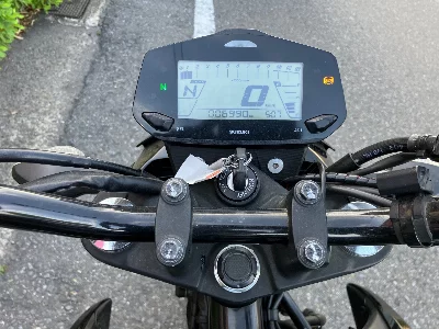 Suzuki JIKUSA-150