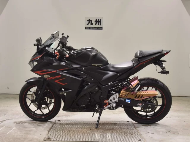 Yamaha YZF-R25  с аукциона в Японии