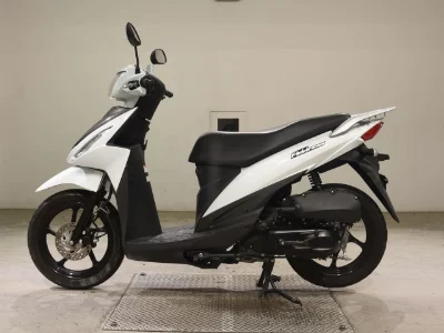 Suzuki ADDRESS110-2