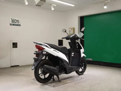 Suzuki ADDRESS110-2