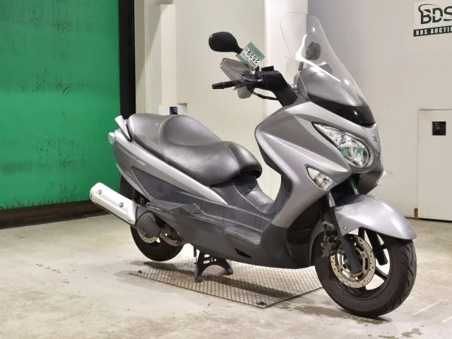 Suzuki BURGMAN200  с аукциона в Японии