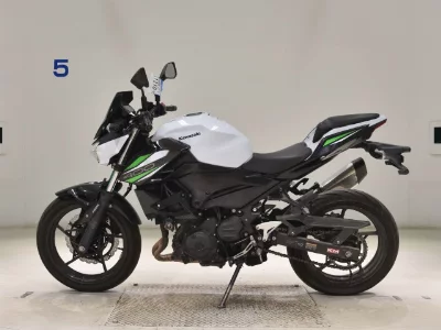 Kawasaki Z400-2
