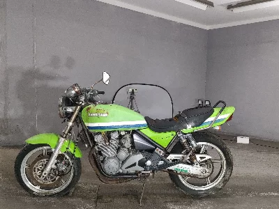 Kawasaki ZEPHYR400