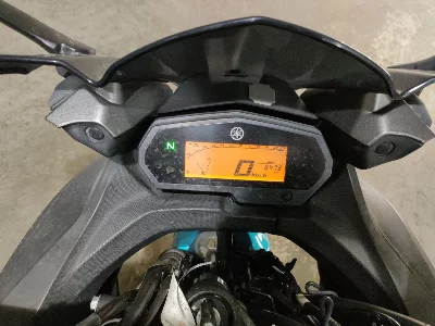 Yamaha FEATHER 25