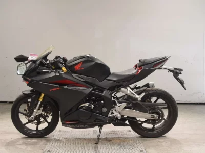 Honda CBR250RR-2