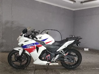 Honda CBR250R