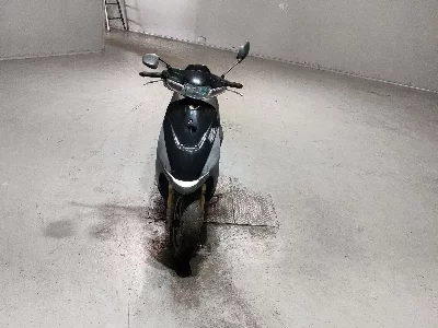 Suzuki ZZ