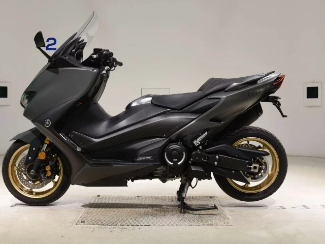 Yamaha T-MAX560T  с аукциона в Японии