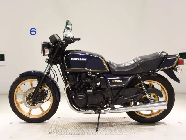 Kawasaki Z750GP  с аукциона в Японии