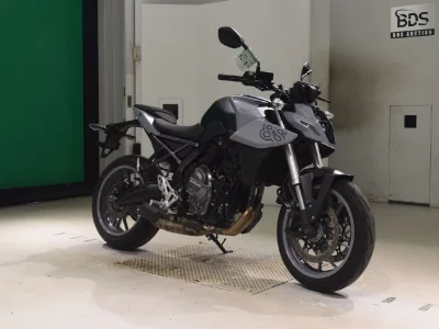 Suzuki GSX-8S