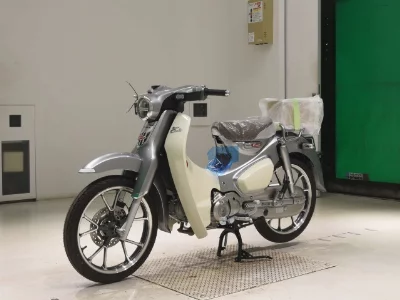 Honda C125-2