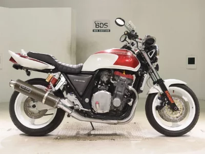 Мотоцикл из Японии Honda CB1000SF