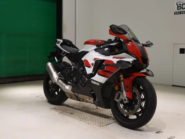 Yamaha YZF-R1  с аукциона в Японии