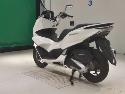 Honda PCX125-4