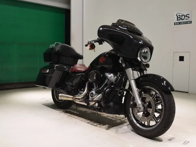 Harley-Davidson HARLEY FLHT1750  с аукциона в Японии
