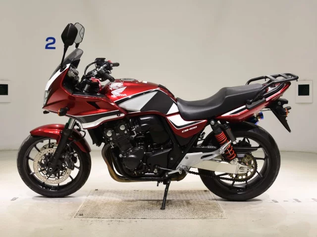 Honda CB400SFV-4 BOLDORABS 2020