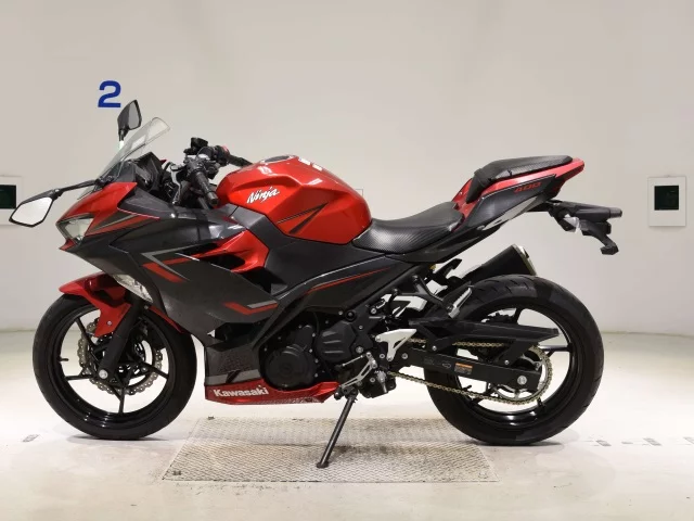 Kawasaki NINJA400-2  с аукциона в Японии