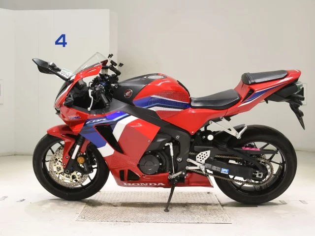 Honda CBR600RR-4  с аукциона в Японии