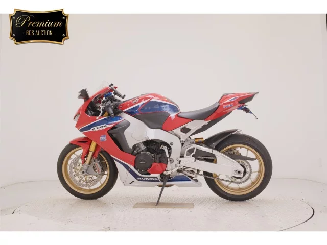 Honda CBR1000RR-3SP  с аукциона в Японии