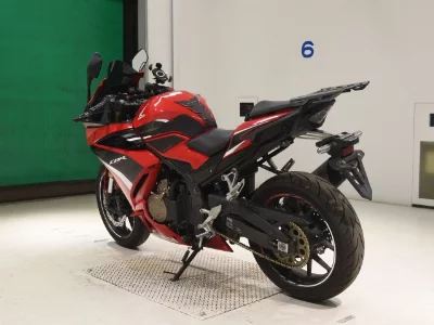 Honda CBR400R-2