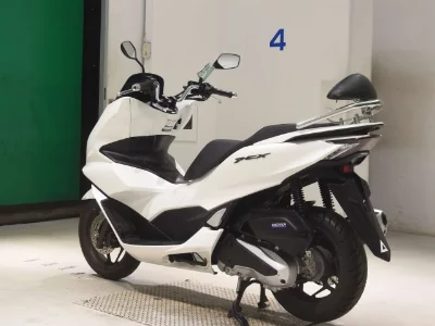 Honda PCX125-4