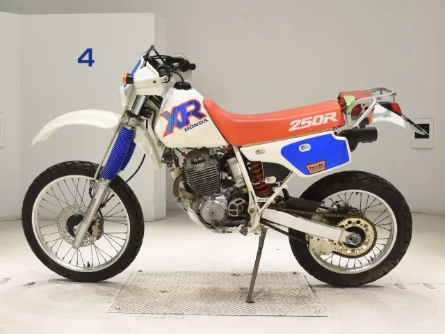 Honda XR250R  с аукциона в Японии