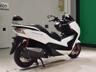 Honda FORZA с аукционов Японии