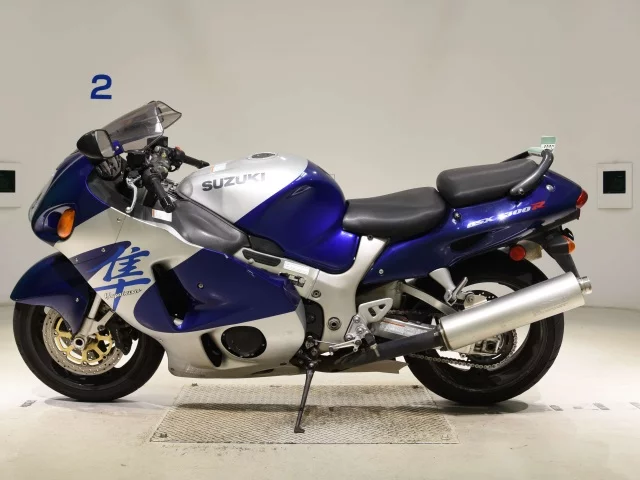 Suzuki GSX1300R HAYABUSA  с аукциона в Японии