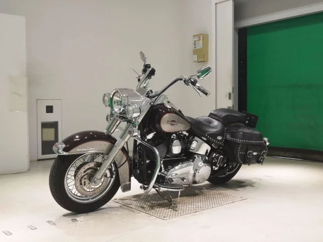 Harley-Davidson HARLEY FLSTC1580 лот № 0477 оценка 4  с аукциона в Японии 3