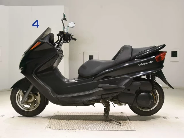 Yamaha MAJESTY 250C  с аукциона в Японии