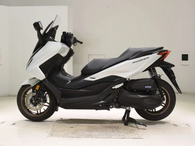 Honda FORZA -6  с аукциона в Японии