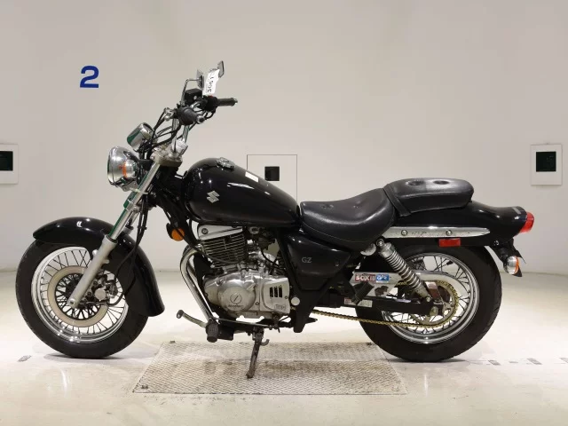Suzuki GZ250  с аукциона в Японии