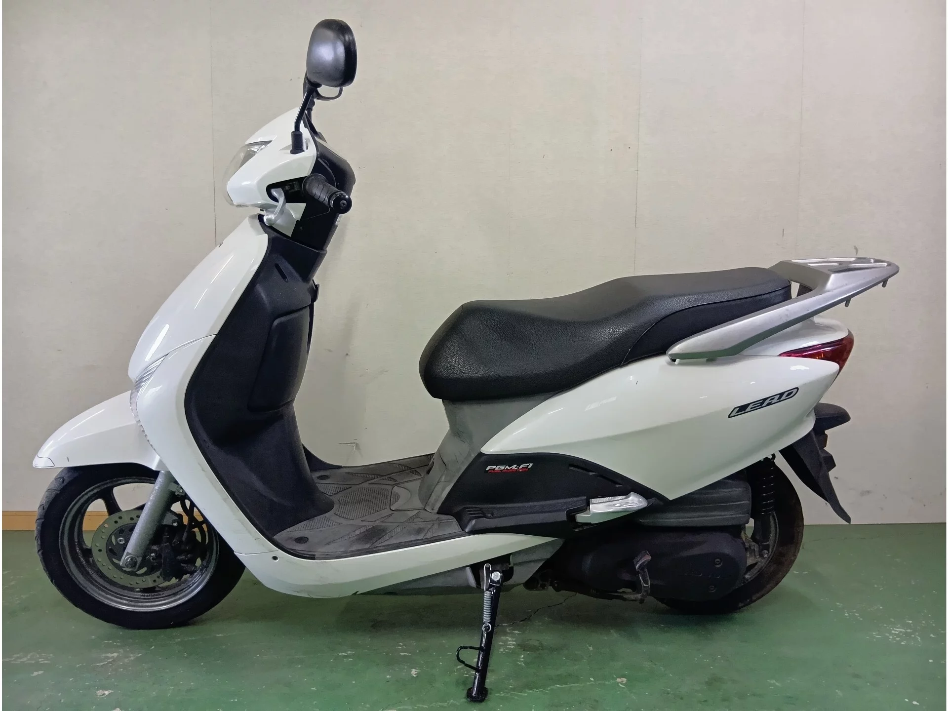 Kawasaki Ninja 400  с аукциона в Японии