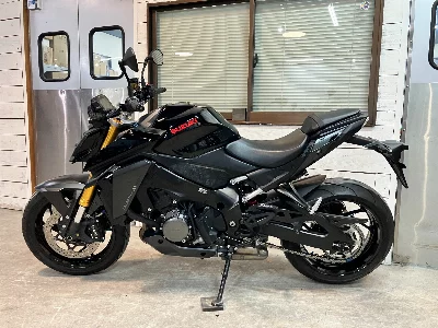 Suzuki GSX-S1000
