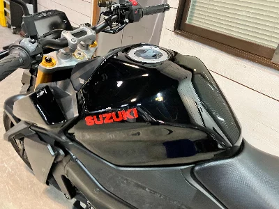 Suzuki GSX-S1000