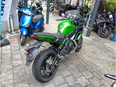 Kawasaki Ninja 400 SE
