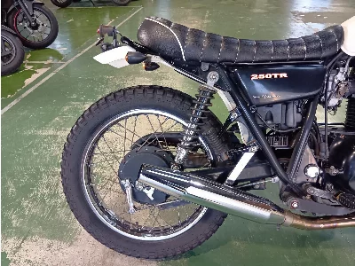 Kawasaki 250TR